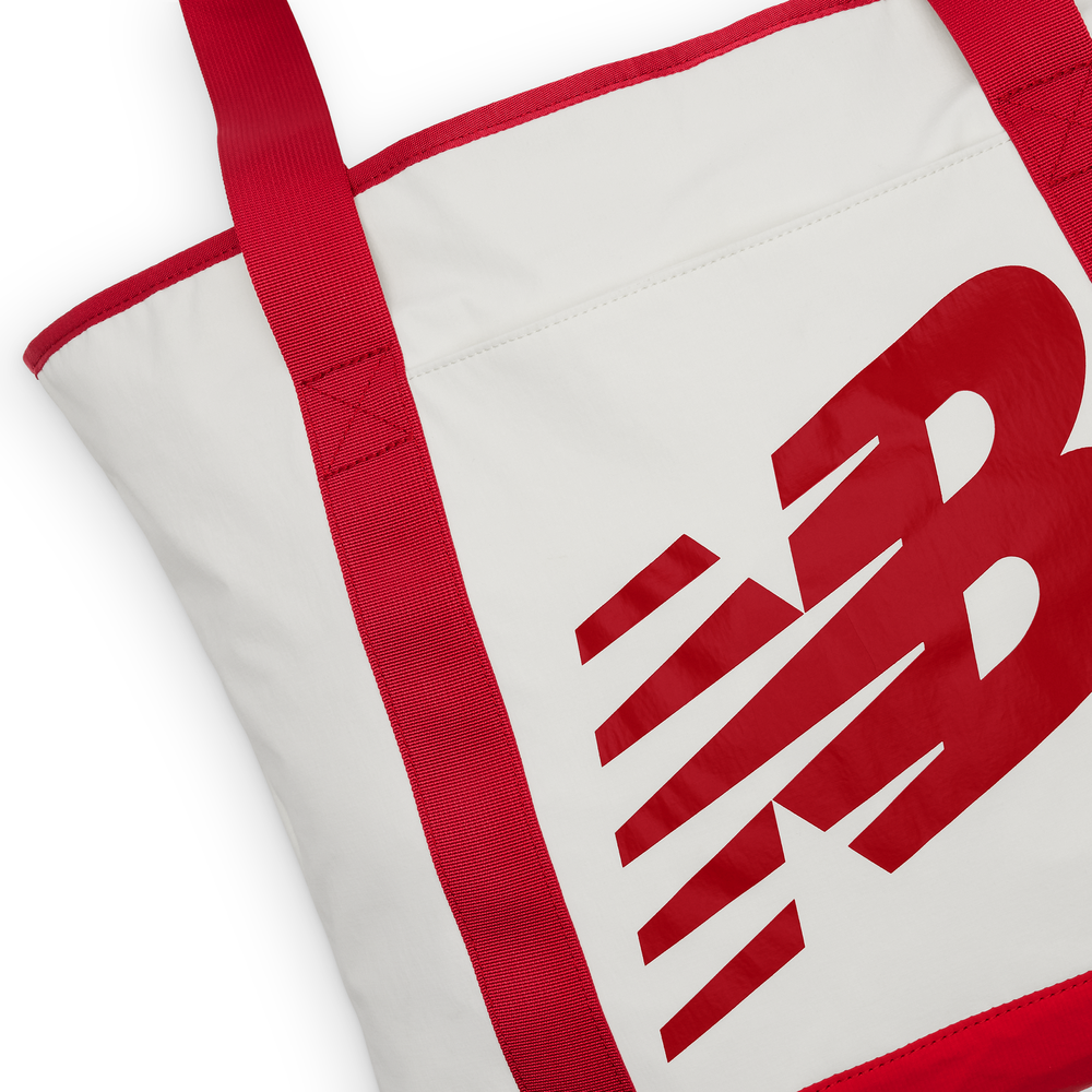 Torba sportowa New Balance AC28117TRE – biała