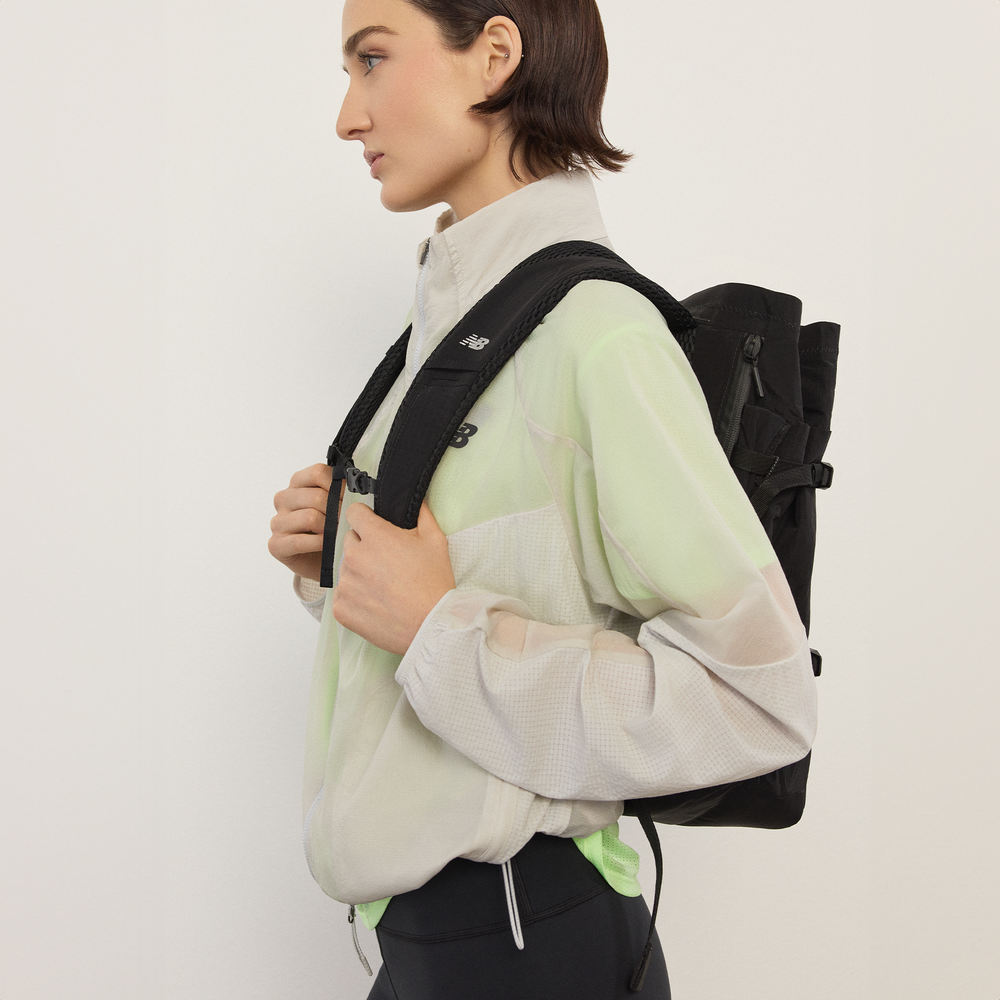 Kurtka damska New Balance WJ61J326GYM – szara