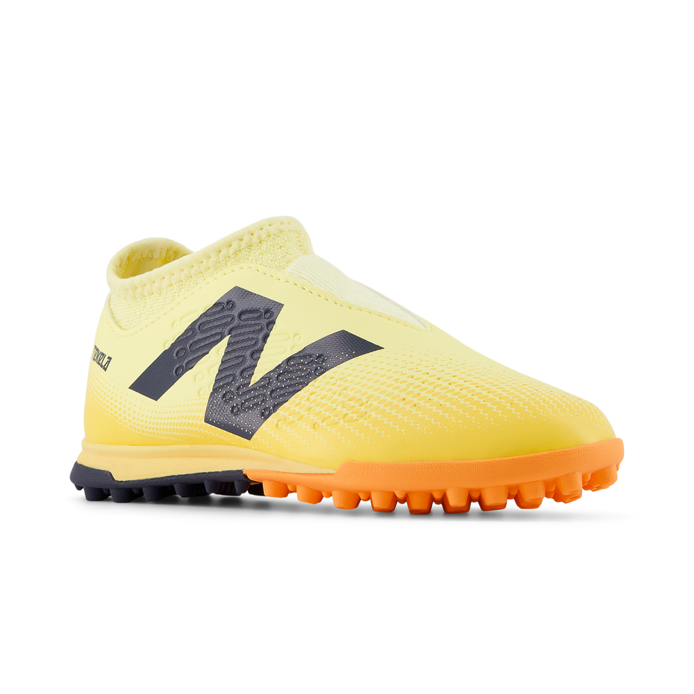 Turfy dziecięce New Balance TEKELA V4+ MAGIQUE JNR FG SJT3TJ45 – żółte