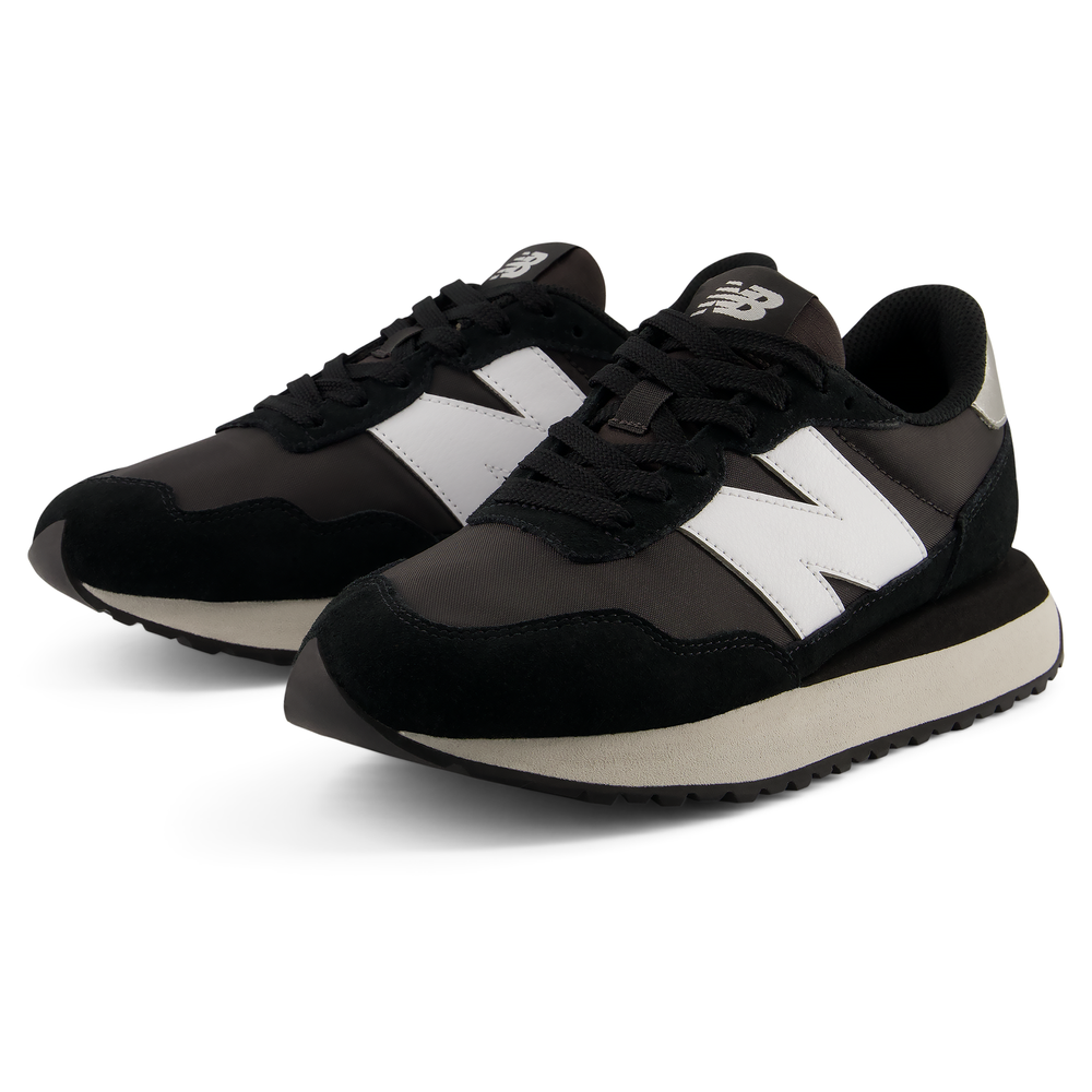 Buty damskie New Balance W23731P – czarne