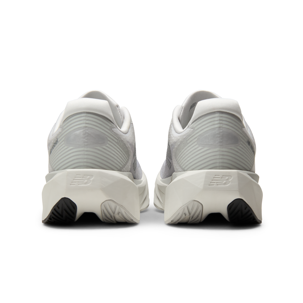 Buty męskie New Balance FuelCell Rebel v5 MFCX3NO – szare