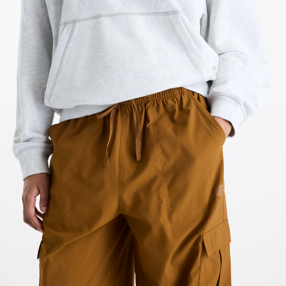 Spodnie damskie New Balance Cargo – brązowe