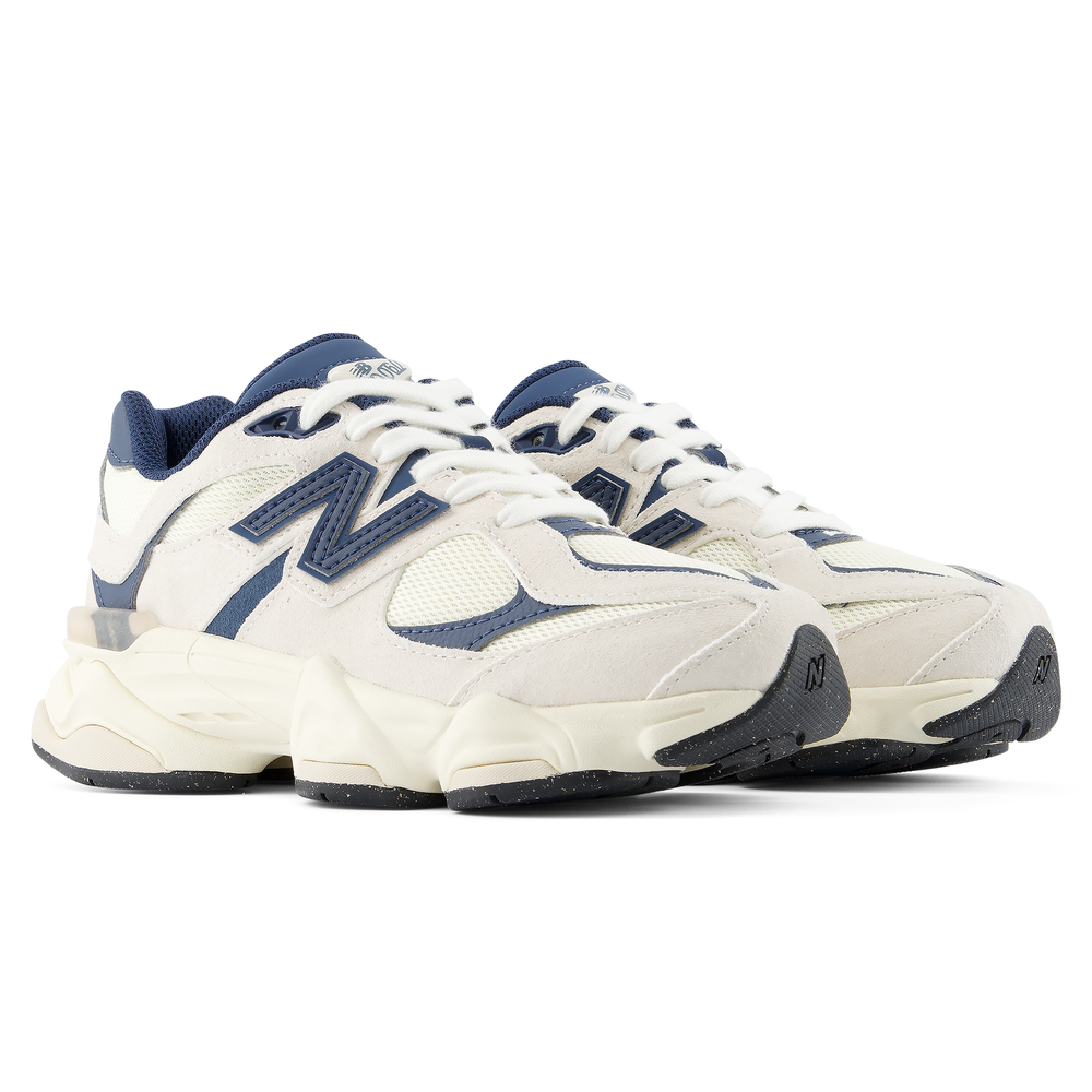 Buty dziecięce New Balance G90602JM – beżowe