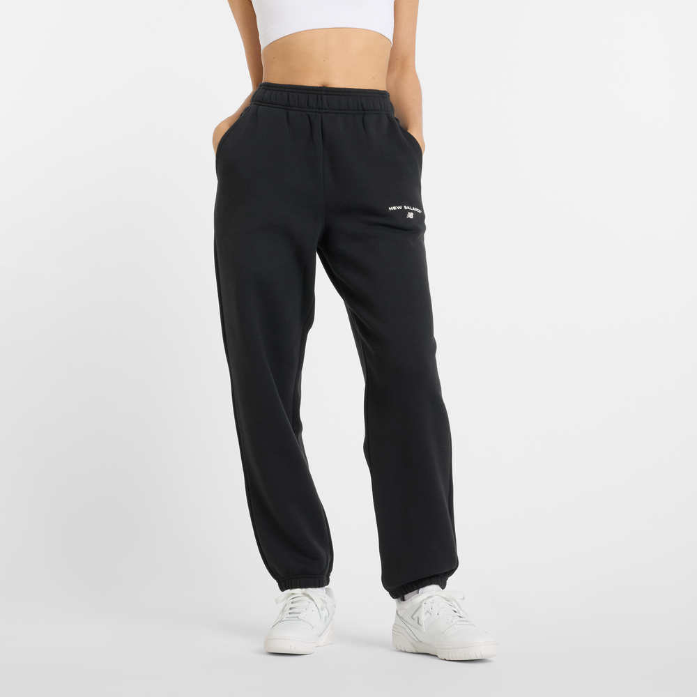 Spodnie damskie New Balance WP51500BK – czarne