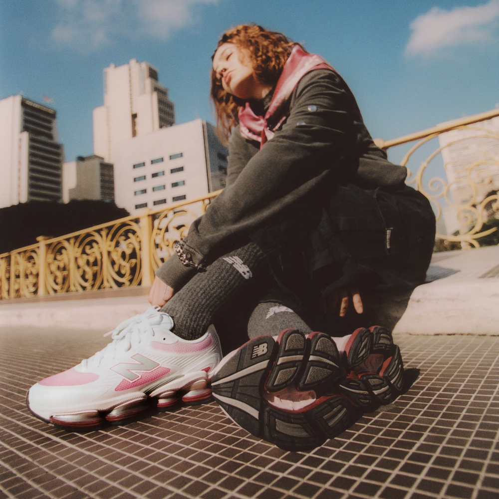 Buty unisex New Balance ABZORB U2000PBC – różowe