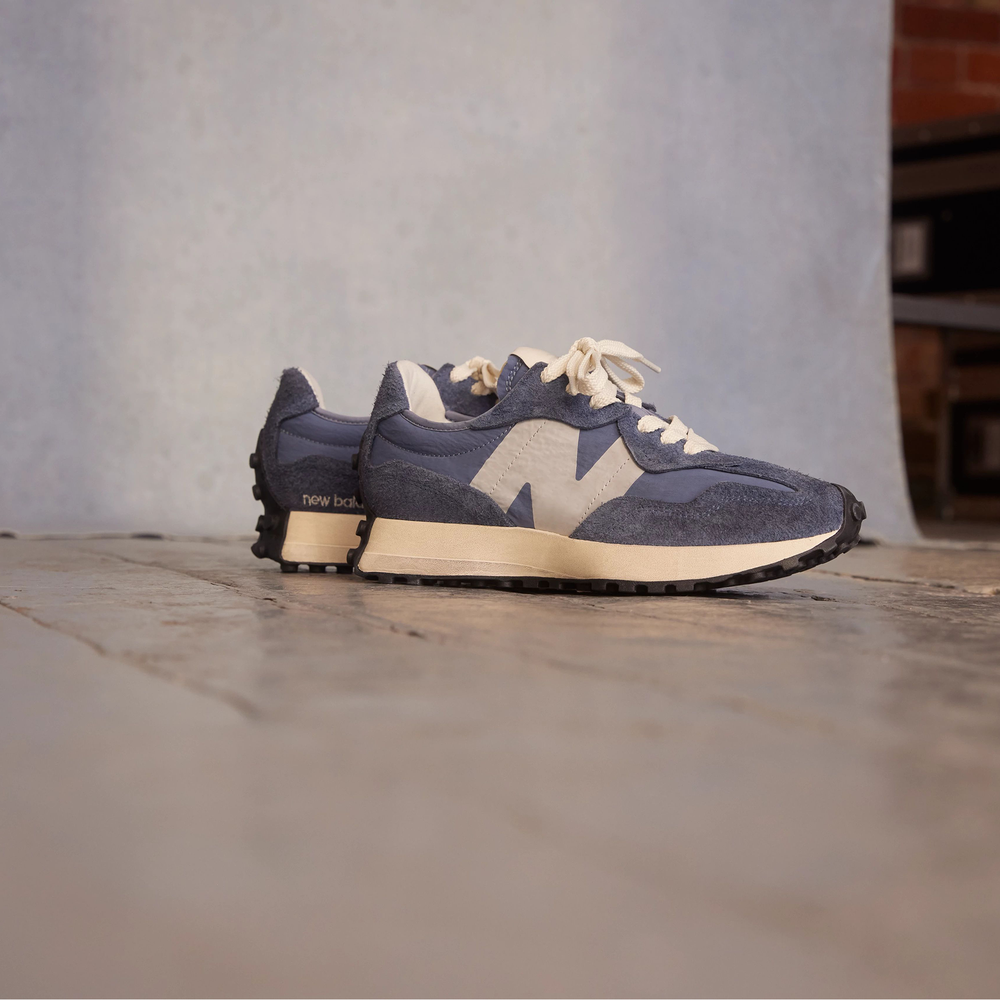 Buty męskie New Balance U327WCB – granatowe