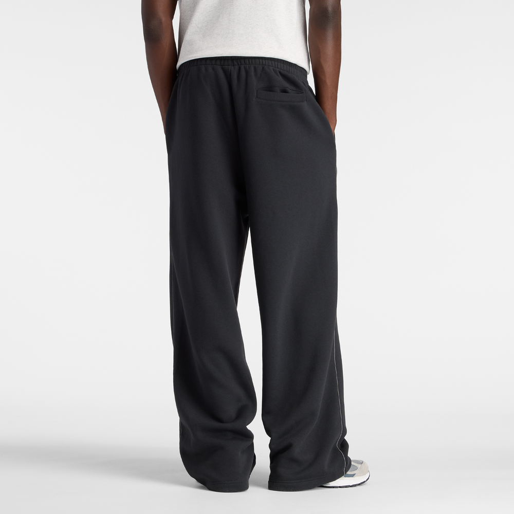 Spodnie męskie New Balance MB61M77EBK – czarne