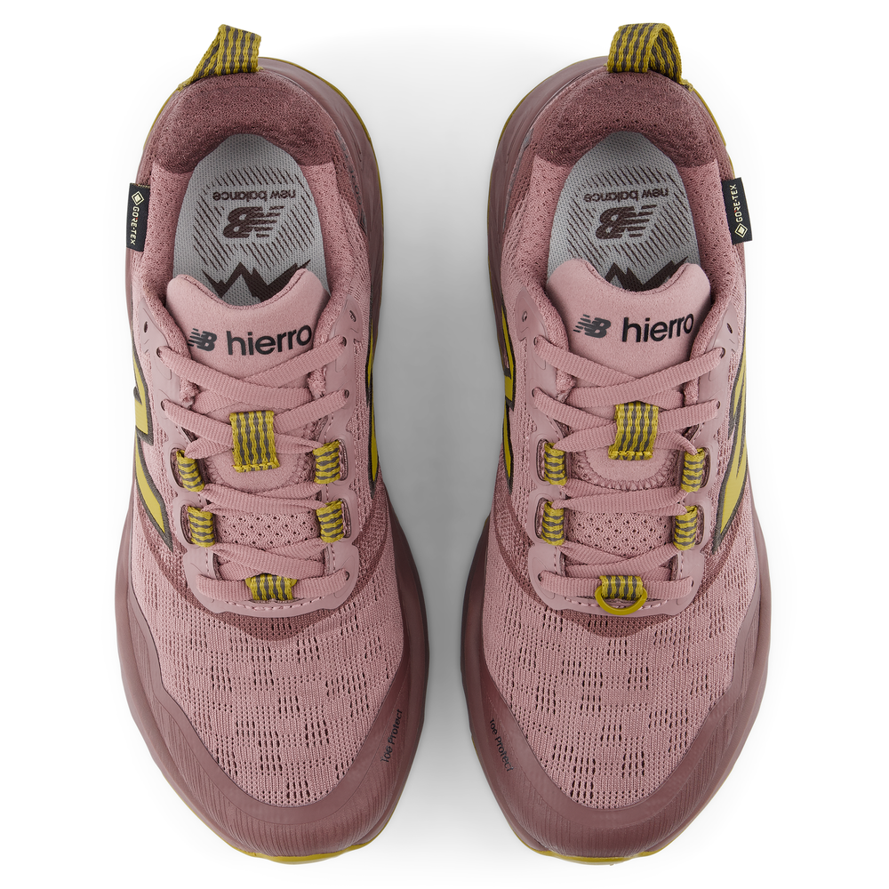 Buty damskie New Balance Fresh Foam X Hierro Gore-Tex v9 WHIG5G3 – różowe