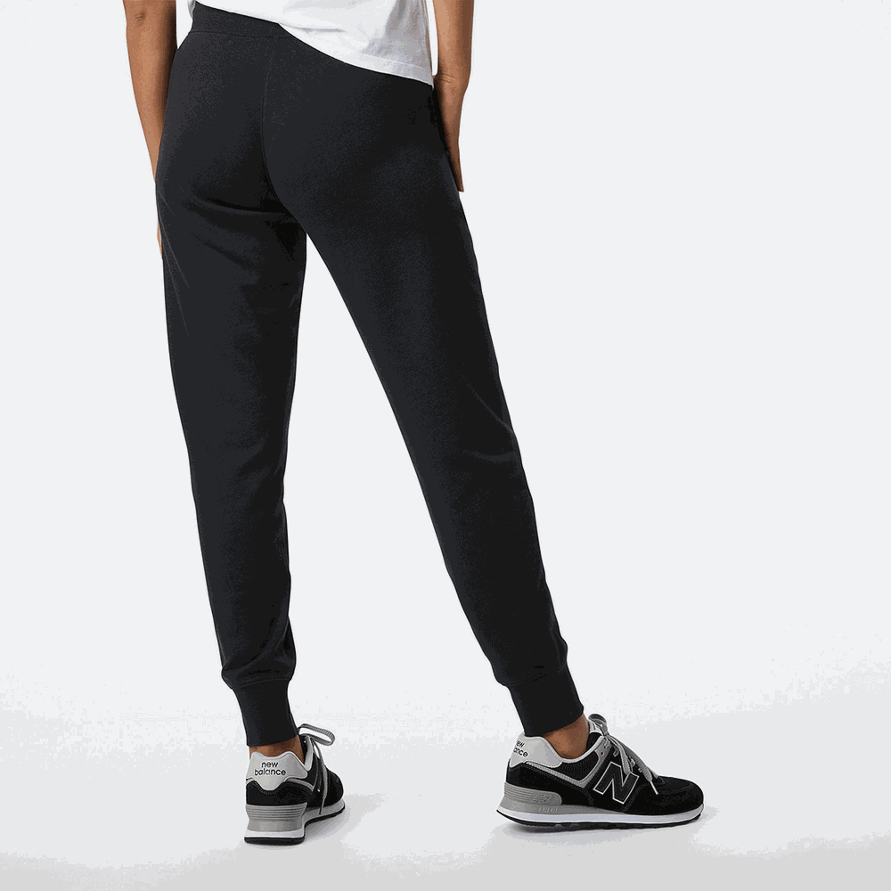 Spodnie New Balance WP21801BK – czarne