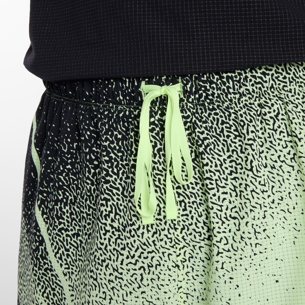 Spodenki męskie New Balance MB6140TLAFG – zielone