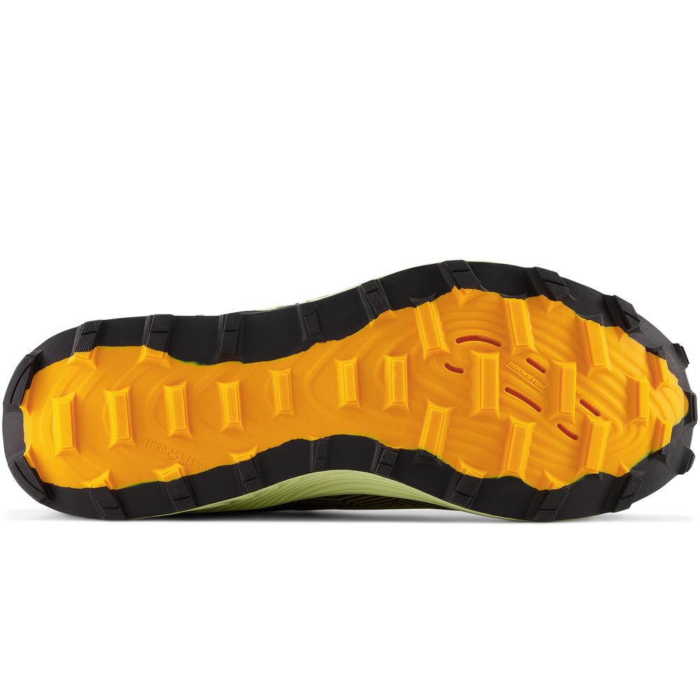 Buty męskie New Balance FuelCell Summit Unknown v4 MTUNKNW4 – zielone