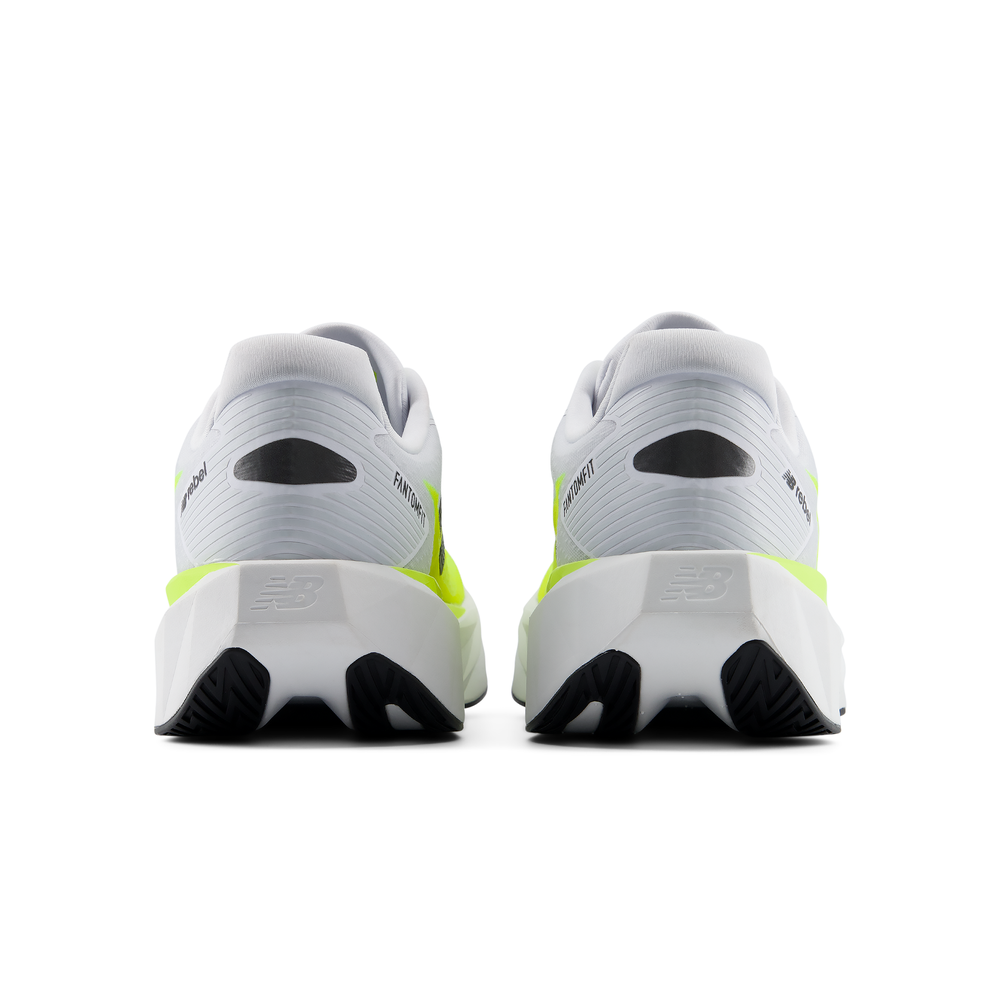 Buty męskie New Balance FuelCell Rebel v5 MFCX1V1 – białe