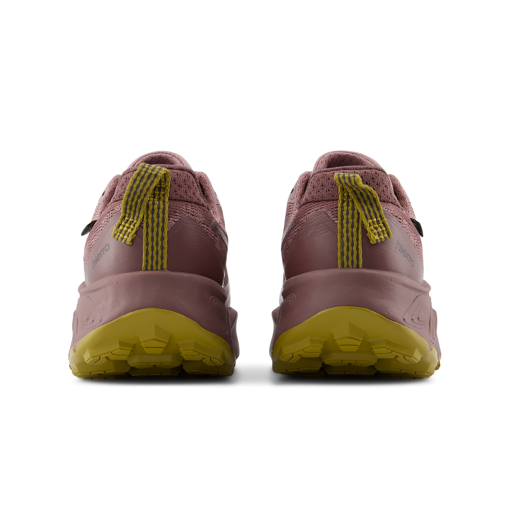 Buty damskie New Balance Fresh Foam X Hierro Gore-Tex v9 WHIG5G3 – różowe
