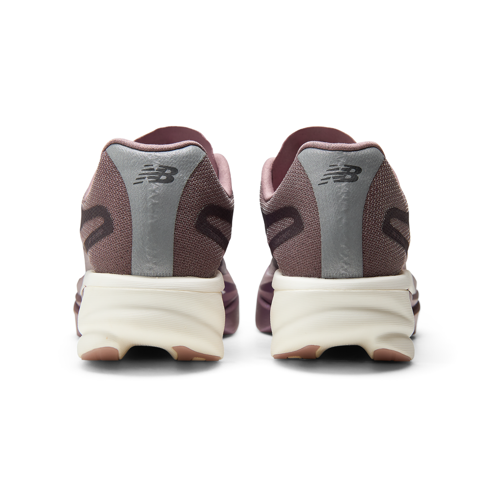 Buty damskie New Balance Infinion SC Elite V6 WRCEL7JH – różowe