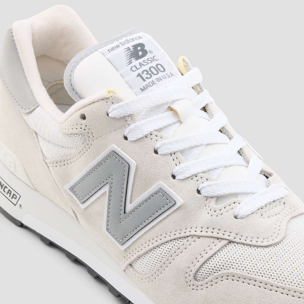 Buty unisex New Balance U1300WH - beżowe