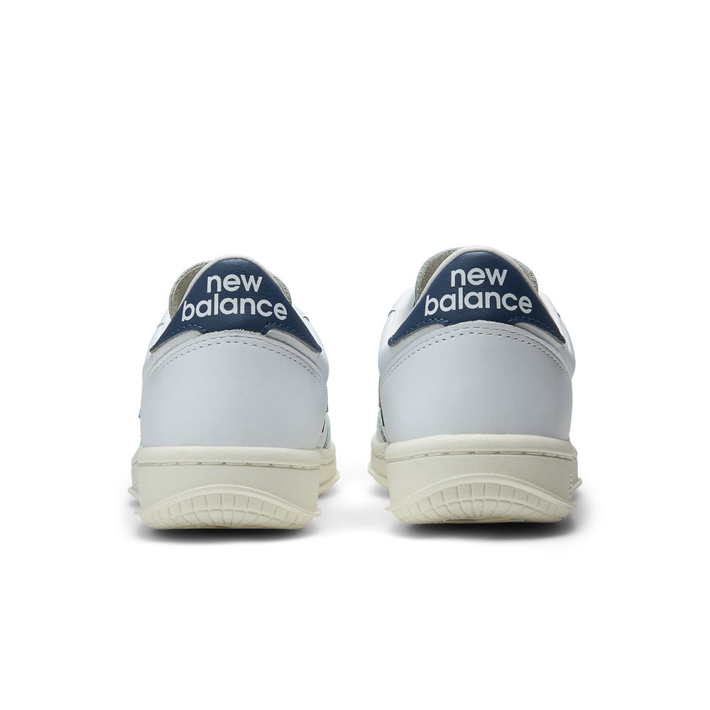 Buty unisex New Balance U5002D3 – białe