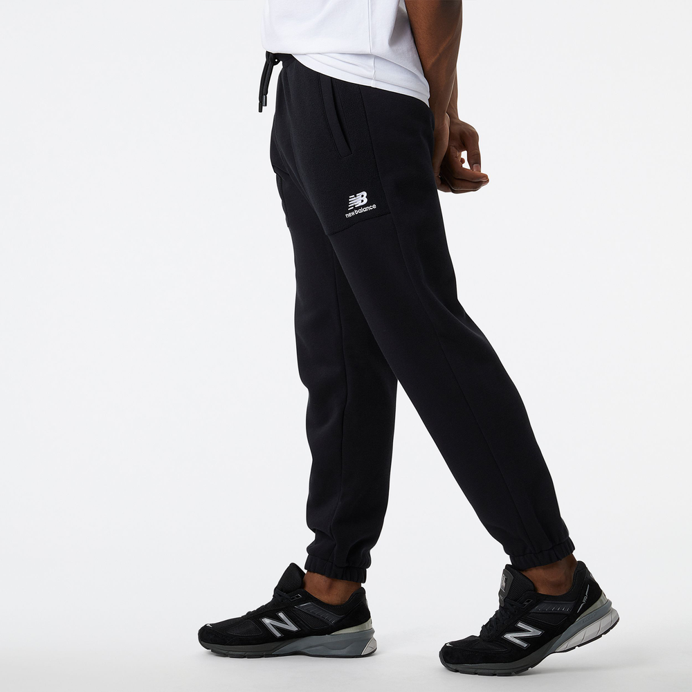 Spodnie męskie New Balance MP23500BK – czarne