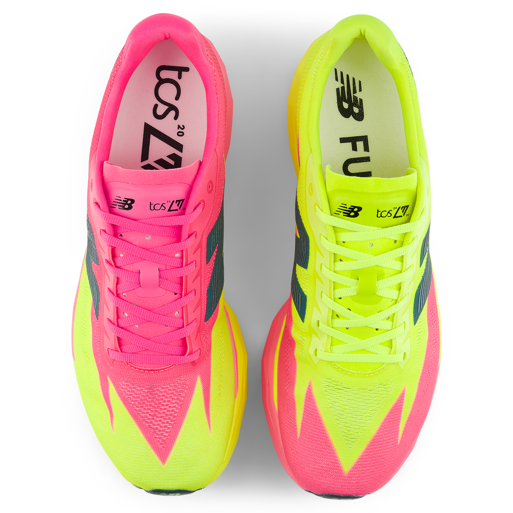 Buty męskie New Balance FuelCell SC Elite V5 TCS London Marathon MRCEL55L – różowe