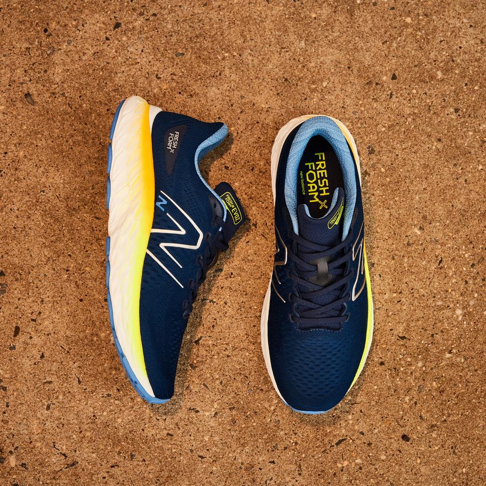 Buty męskie New Balance Fresh Foam Evoz v3 MEVOZLH3 – granatowe