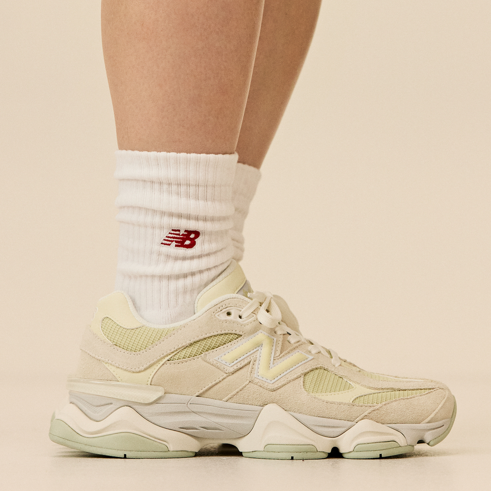 Buty unisex New Balance U906072N – beżowe