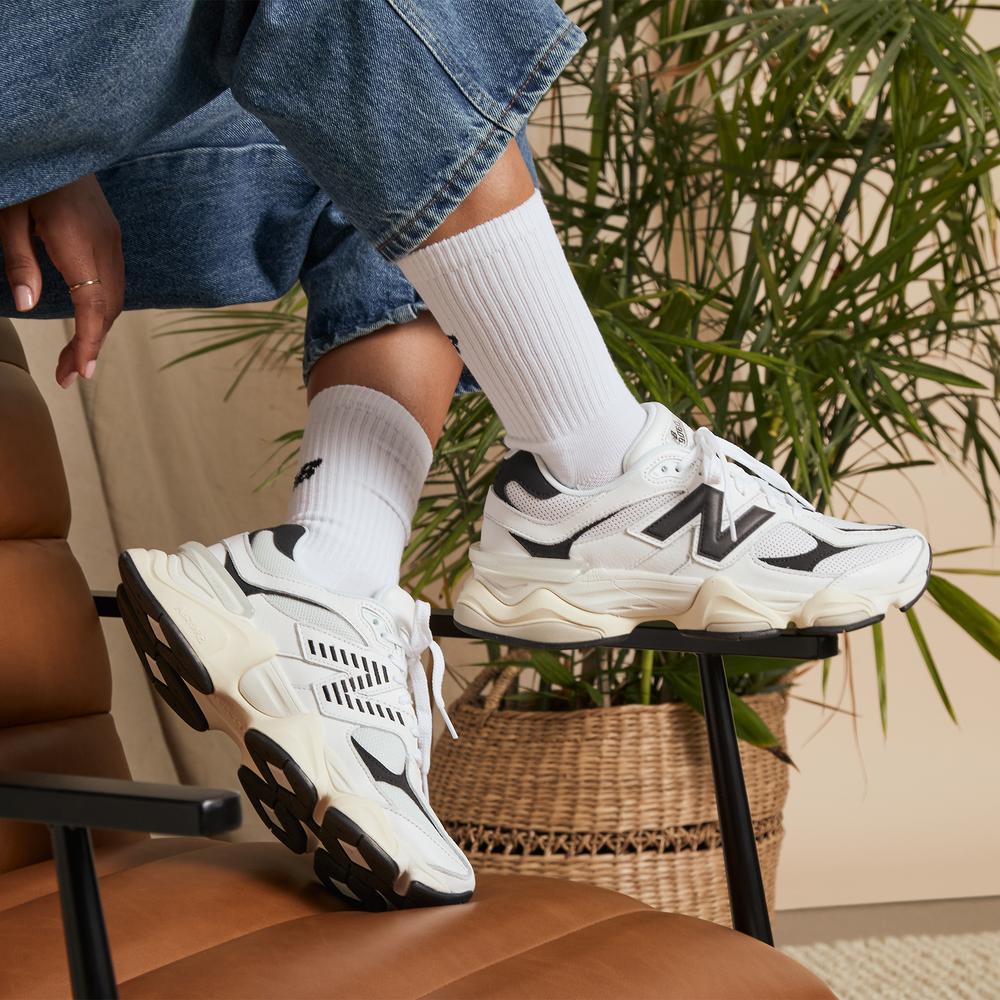 Buty unisex New Balance U9060AAB – białe