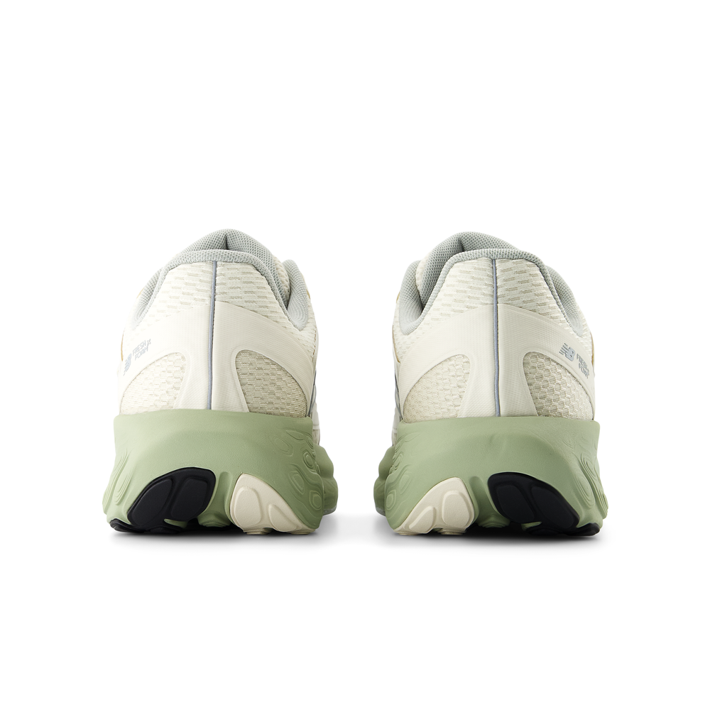 Buty unisex New Balance UTRNWA – beżowe