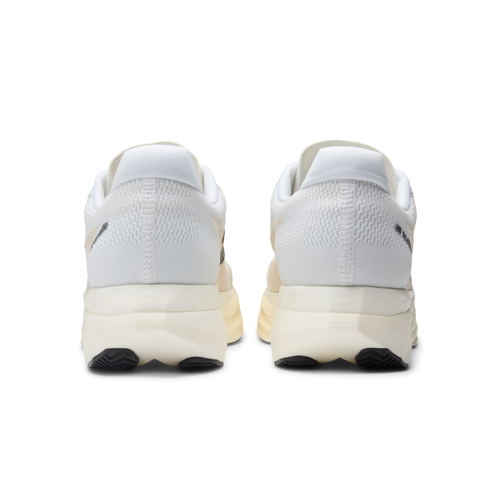Buty męskie New Balance FuelCell SC Elite V5 MRCELLD5 – białe
