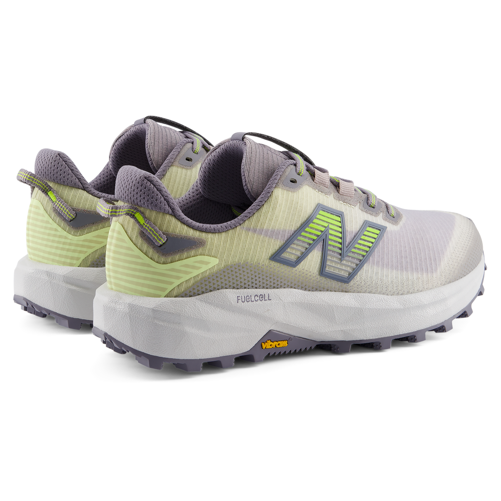Buty damskie New Balance FuelCell Rebel Trail WRBT675 – szare