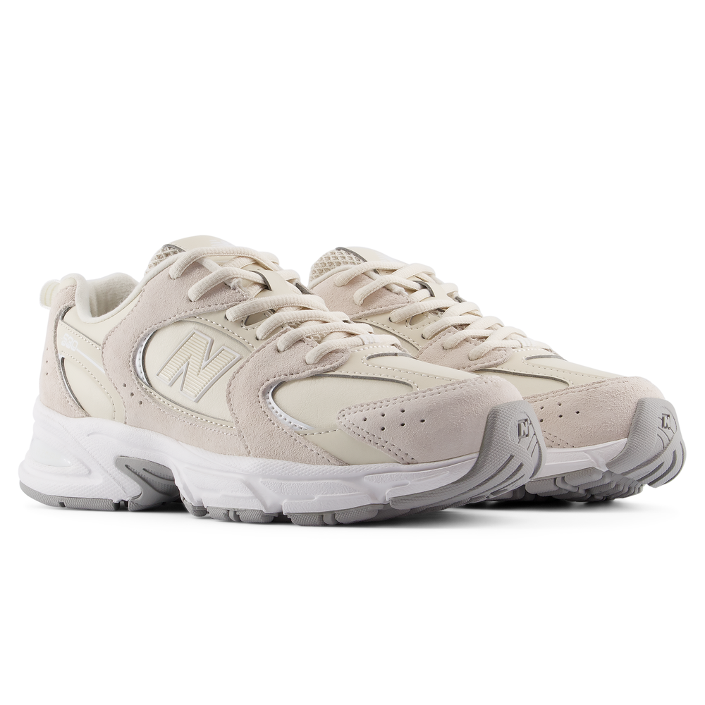 Buty dziecięce New Balance G5304V7 – beżowe