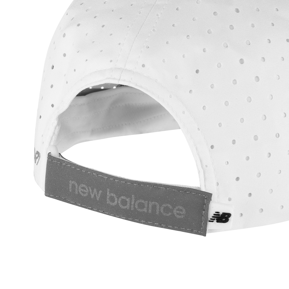 Czapka New Balance LAH41002WT – biała
