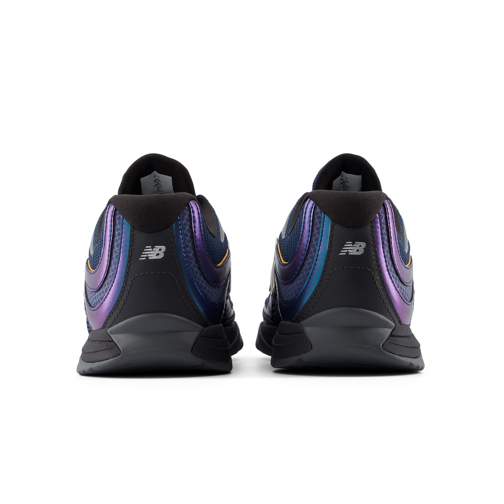 Buty unisex New Balance URC569RW – granatowe