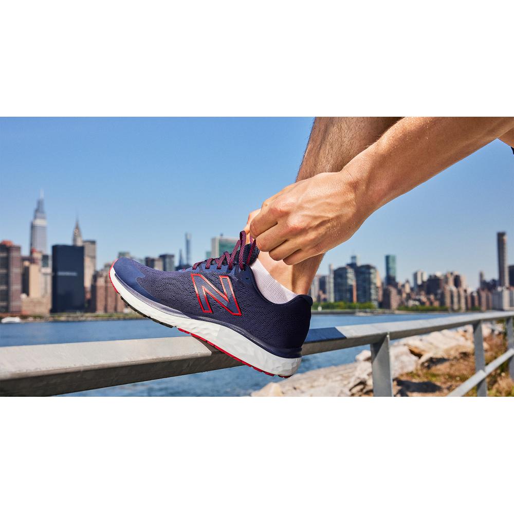 New Balance Fresh Foam 680 v7 - M680LN7