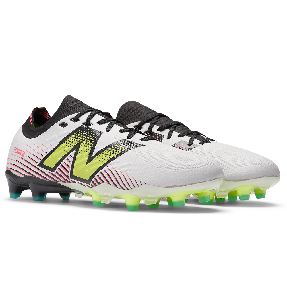 Korki męskie New Balance TEKELA PRO FG V4+ ST1FLH45 – białe
