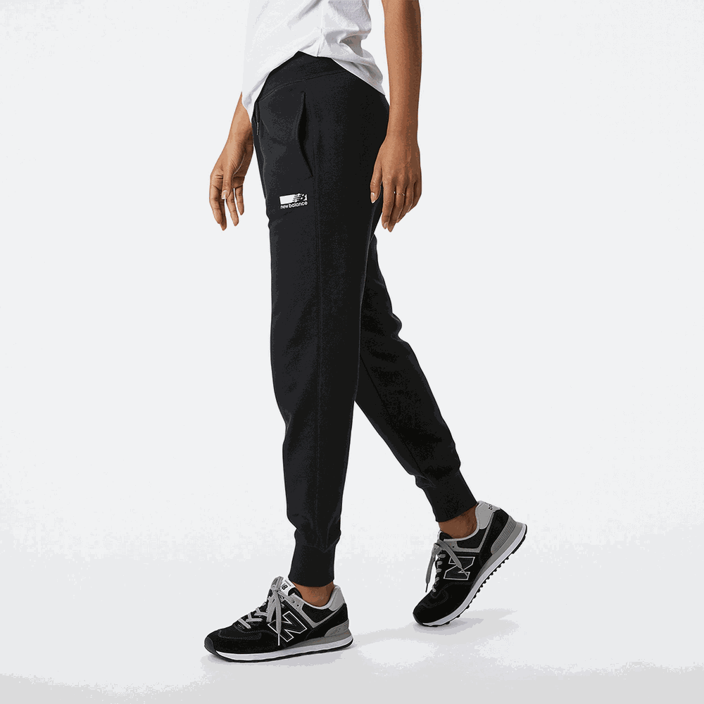 Spodnie New Balance WP21801BK – czarne