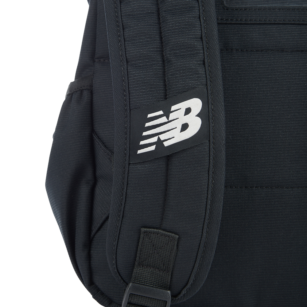 Plecak New Balance LAKB0087BK – czarny