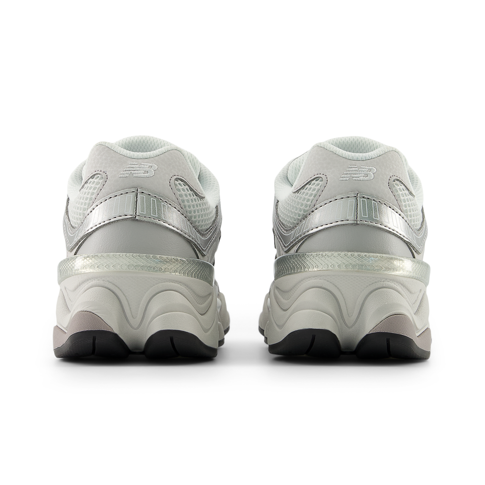 Buty dziecięce New Balance G90602LB – szare