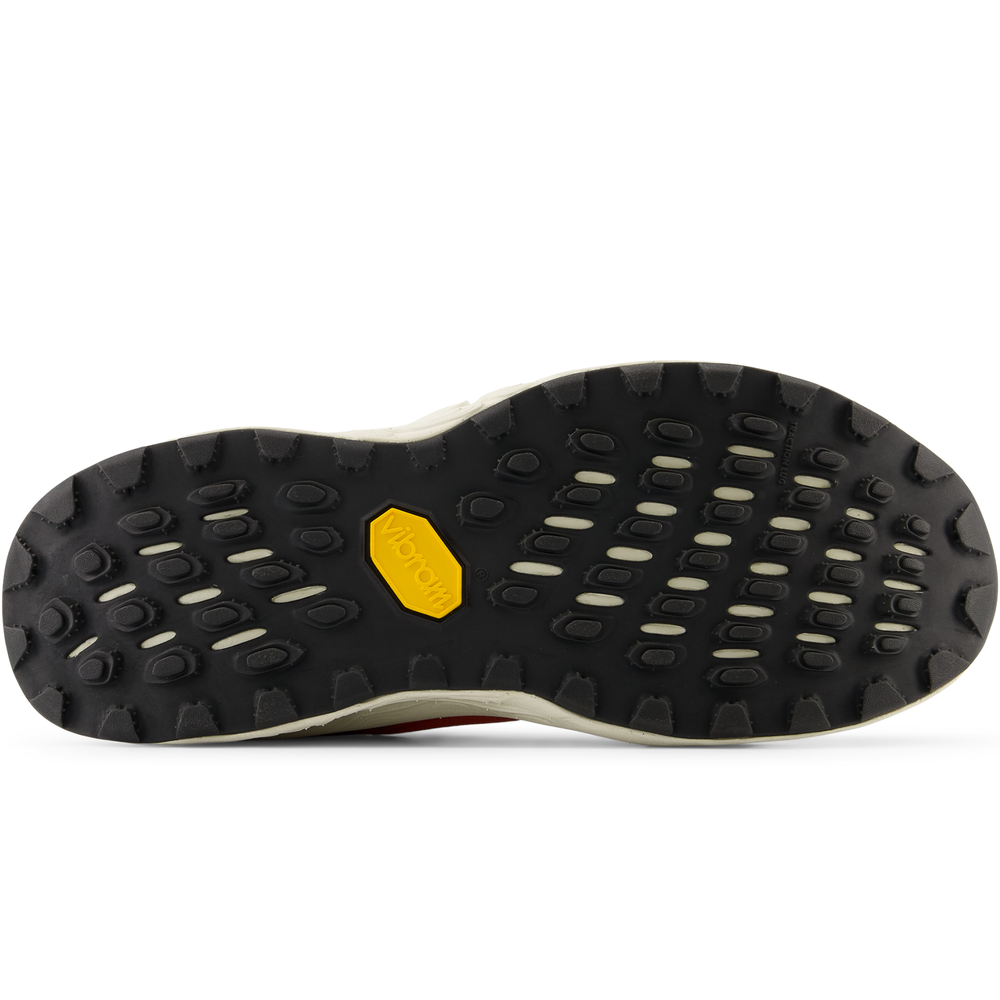Buty męskie New Balance Fresh Foam X Hierro v8 MTHIERR8 – pomarańczowe