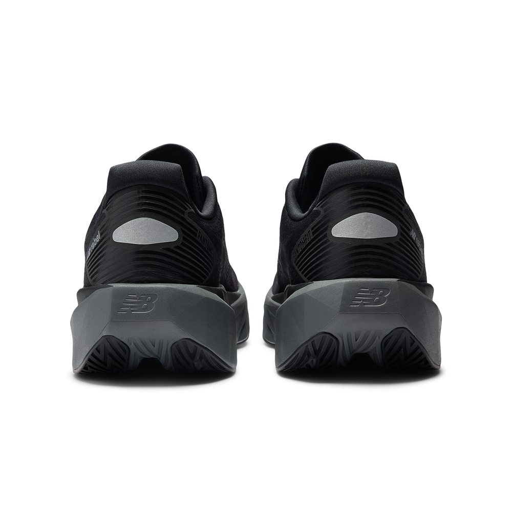 Buty męskie New Balance FuelCell Rebel v5 MFCXLC5 – czarne