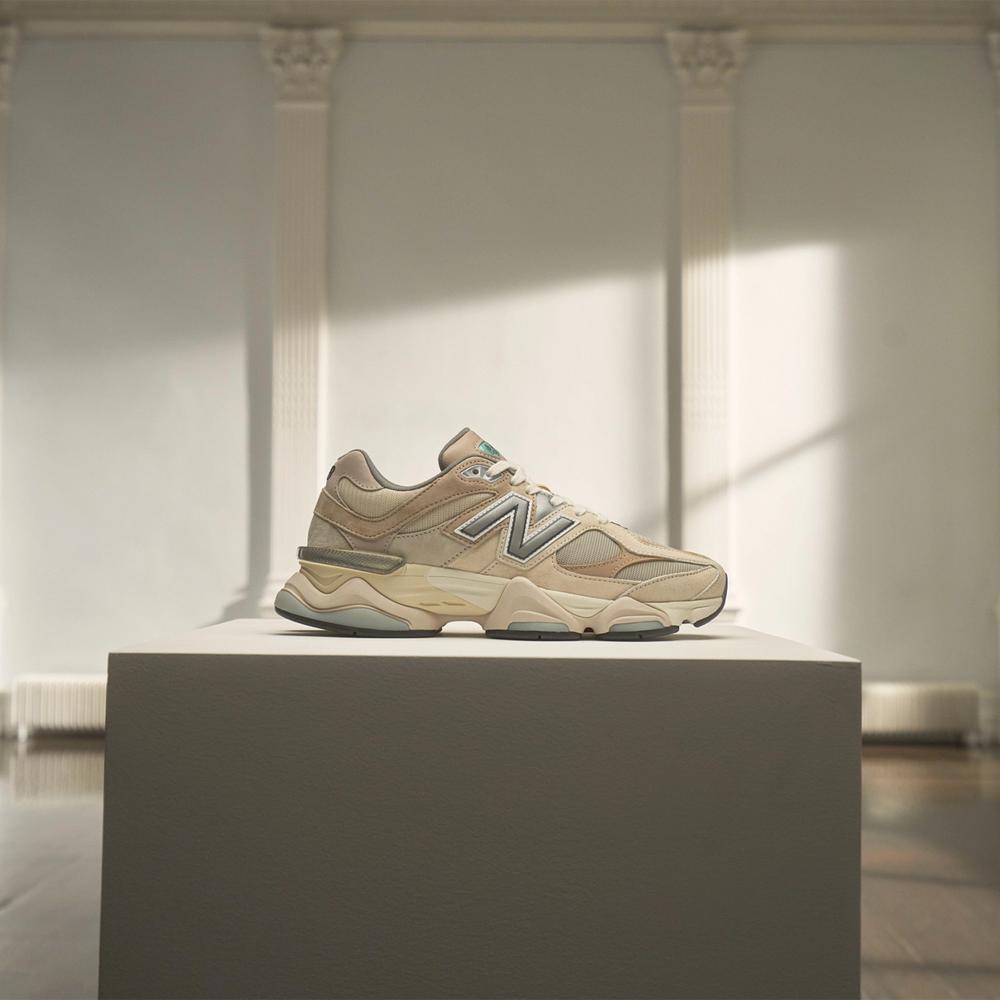 Buty New Balance U9060MAC – beżowe