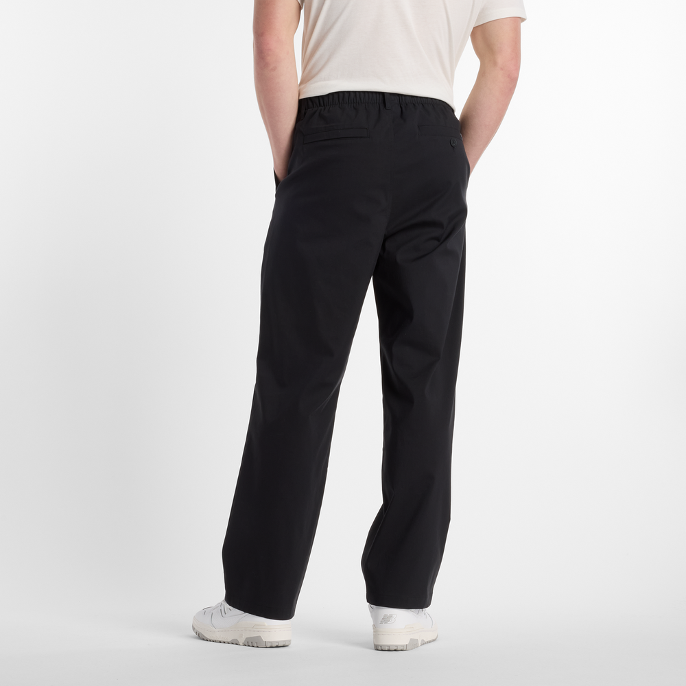 Spodnie męskie New Balance MP51563BK – czarne