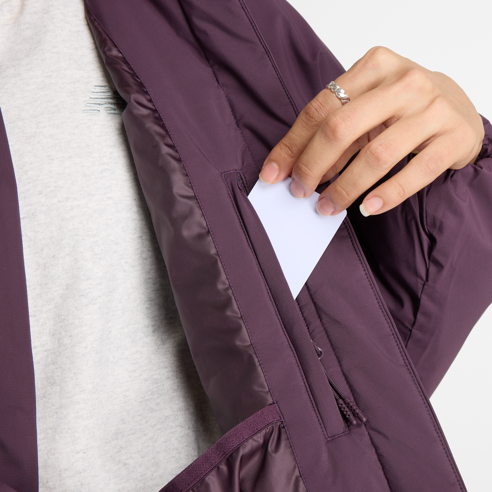 Kurtka damska New Balance WJ43506PLN – fioletowa