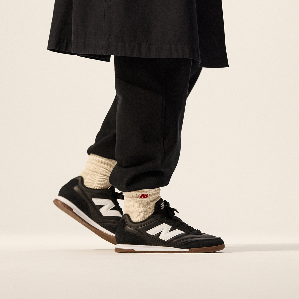 Buty unisex New Balance URC42LB – czarne
