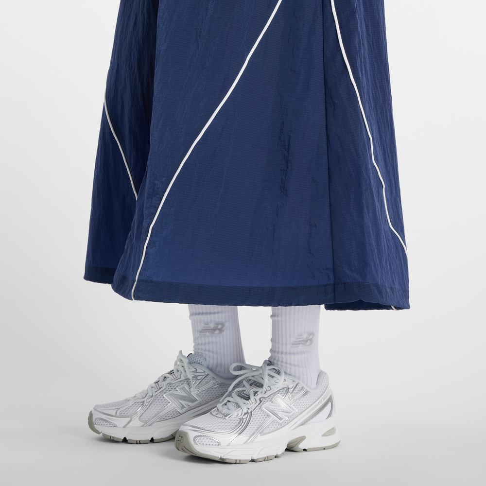 Spódnica damska New Balance WB61D2OPNNY – granatowa