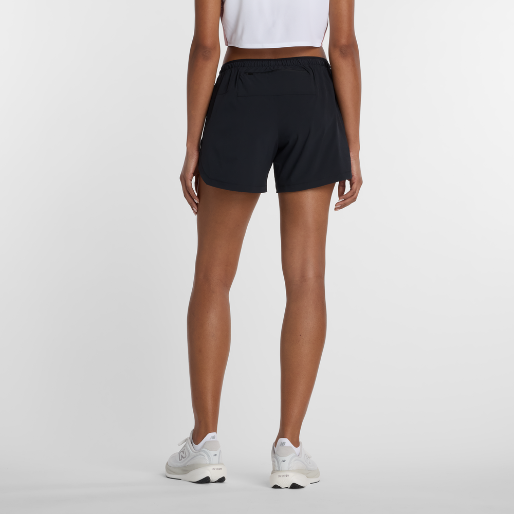 Spodenki damskie New Balance RC Essential – czarne