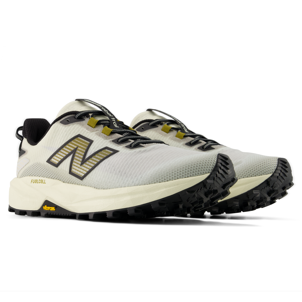 Buty męskie New Balance FuelCell Rebel Trail MRBT8VW – beżowe
