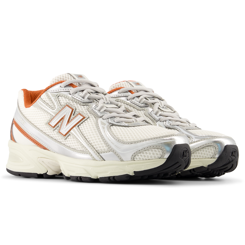 Buty dziecięce New Balance G7404O9 – beżowe