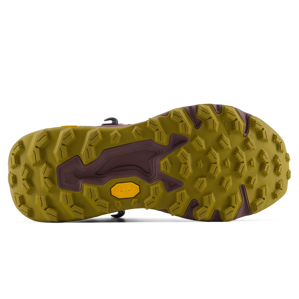 Buty damskie New Balance Fresh Foam X Hierro Hiker Gore-Tex v9 WHIMC1AO – różowe