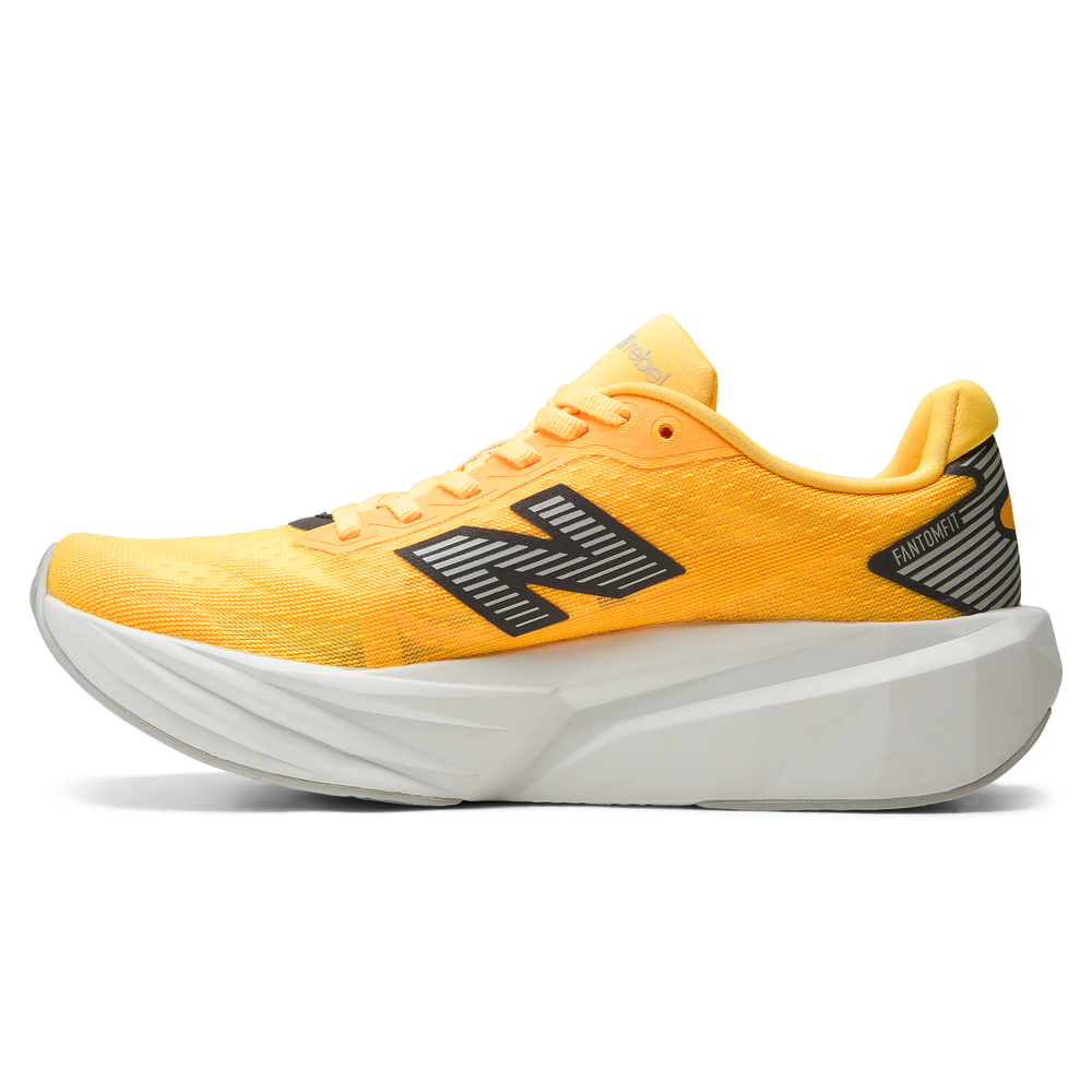 Buty damskie New Balance FuelCell Rebel v5 WFCX2C3 – pomarańczowe