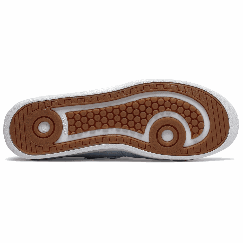 New Balance WRT300HC