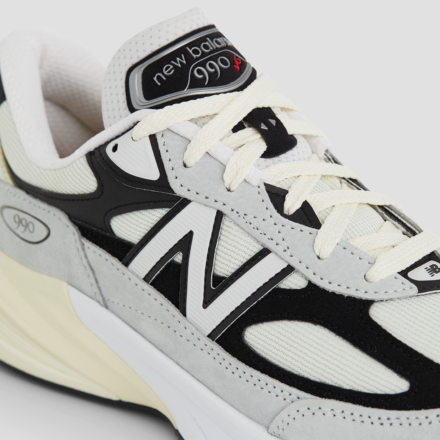 Buty unisex New Balance U990TG6 – białe